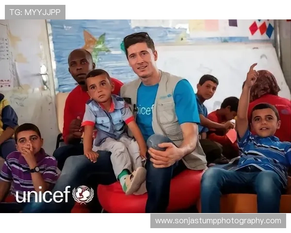 莱万多夫斯基慈善活动介绍