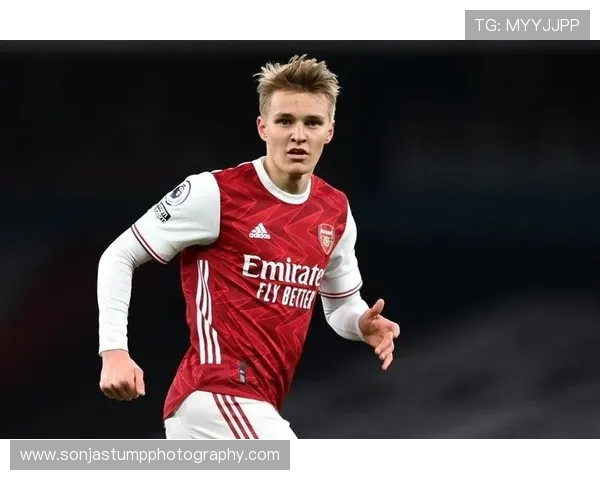 皇马更衣室权力分配变化对球队竞争稳定性产生阶段性影响